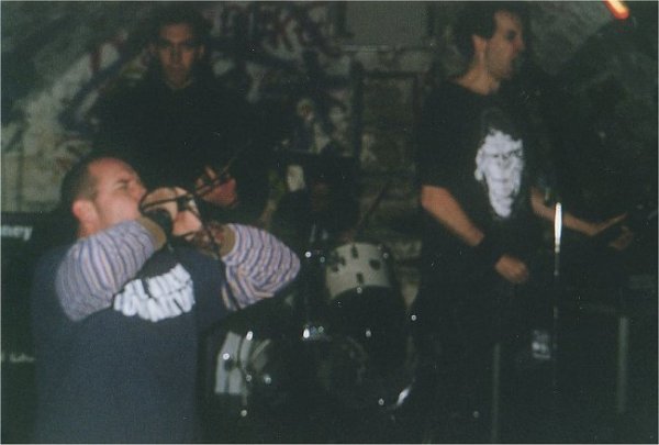 20011201_0023.jpg - click for next picture