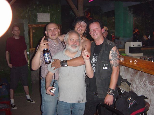 20040710_0009.jpg - click for next picture